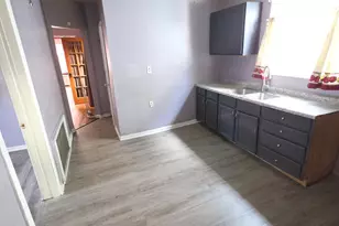 2118 W Garfield Blvd, Chicago, IL 60609 - Photo 10
