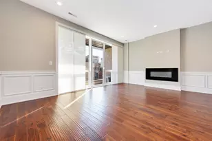 2518 W Division Ave, Chicago, IL 60622 - Photo 2