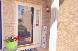 21122 Gray Hawk Dr, Matteson, IL 60443 - Photo 2