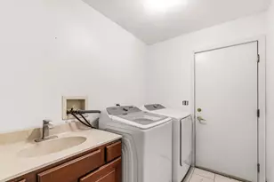 12716 Meadow Ln, Plainfield, IL 60585 - Photo 26