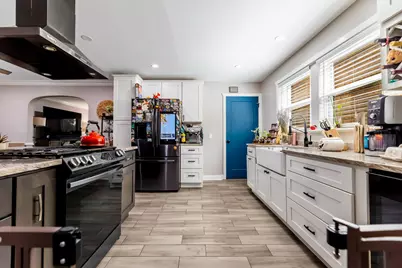6510 S Kedvale Avenue, Chicago, IL 60629 - Photo 8