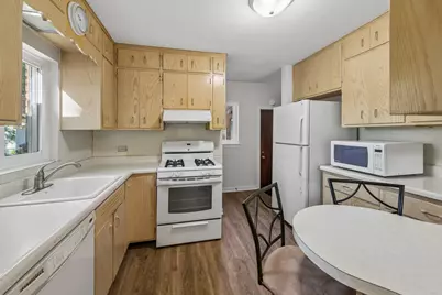 5321 Carol Street, Skokie, IL 60077 - Photo 6