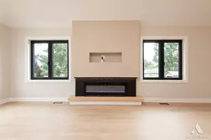 1039 North Ave, Des Plaines, IL 60016 - Photo 10
