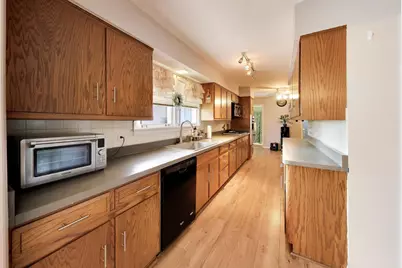 10S021 Plainfield Naperville Road, Naperville, IL 60564 - Photo 12
