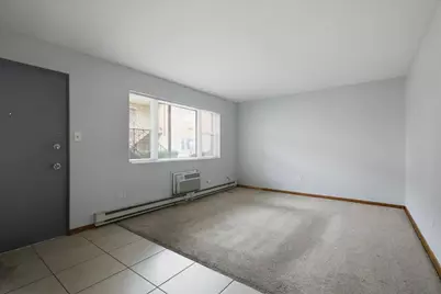 6206 W 64th Place #102, Chicago, IL 60638 - Photo 4