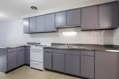 6206 W 64th Place #101, Chicago, IL 60638 - Photo 2
