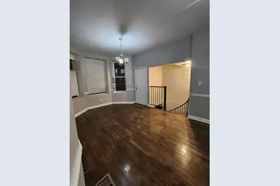 6315 S Eberhart Avenue #1, Chicago, IL 60637 - Photo 2