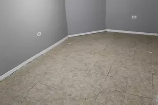 6315 S Eberhart Ave, Chicago, IL 60637 - Photo 8