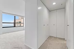 400 E Ohio St, Chicago, IL 60611 - Photo 4