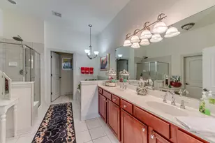[Address not provided], Naperville, IL 60540 - Photo 18