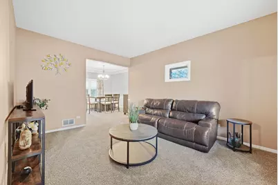 505 Buckingham Place, Shorewood, IL 60404 - Photo 18