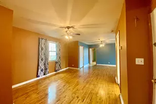 4351 N Western Ave, Chicago, IL 60618 - Photo 8