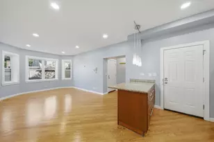 4304 N St Louis Ave, Chicago, IL 60618 - Photo 2