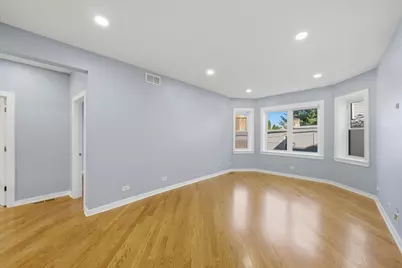 4304 N Saint Louis Avenue #1B, Chicago, IL 60618 - Photo 4