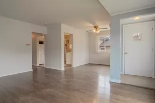 14537 University Ave, Dolton, IL 60419 - Photo 2