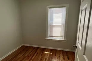 1151 W 19th St, Chicago, IL 60608 - Photo 12
