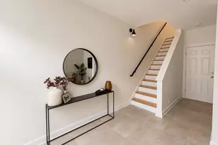 855 N May St, Chicago, IL 60642 - Photo 12