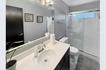 324 Chesapeake Lane, Bloomingdale, IL 60108 - Photo 22