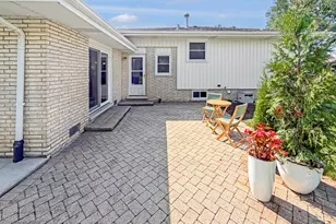 10614 S 84th Ave, Palos Hills, IL 60465 - Photo 28