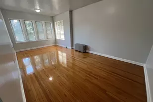 6802 S Clyde Ave, Chicago, IL 60649 - Photo 2