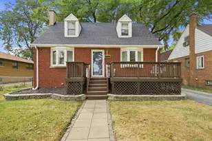 17530 Henry St, Lansing, IL 60438 - Photo 1