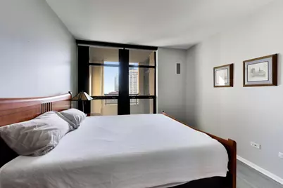 1255 S State Street #1807, Chicago, IL 60605 - Photo 14