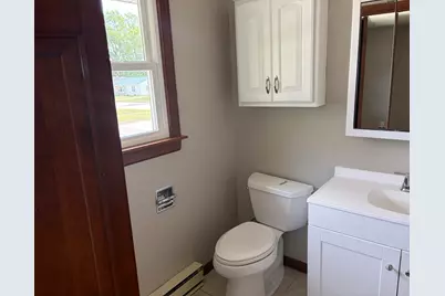 495 S Prairie Avenue, Bradley, IL 60915 - Photo 8