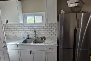 1035 N Long Ave, Chicago, IL 60651 - Photo 14