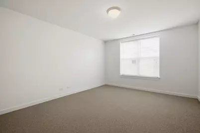 2220 W Maypole Avenue #202, Chicago, IL 60612 - Photo 8