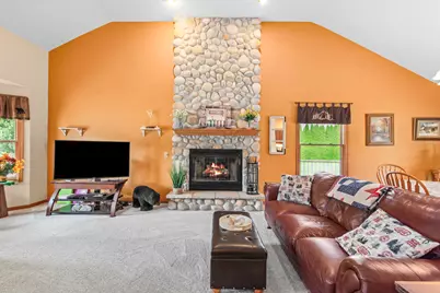 2367 N 4060th Road, Sheridan, IL 60551 - Photo 20