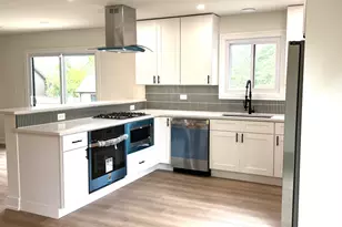 3010 Timber Hill Ct, Aurora, IL 60504 - Photo 2