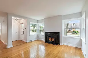 [Address not provided], River Forest, IL 60305 - Photo 2