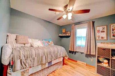 809 N Market Street, Watseka, IL 60970 - Photo 24