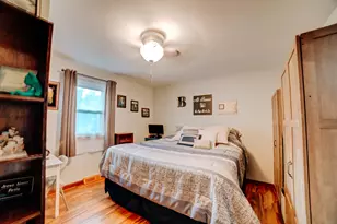 809 N Market St, Watseka, IL 60970 - Photo 20