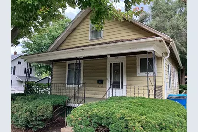 412 Monroe Avenue, Dixon, IL 61021 - Photo 1