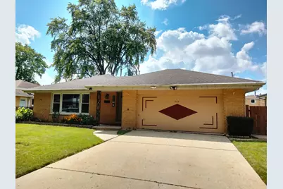 904 S Edward Street, Mount Prospect, IL 60056 - Photo 1