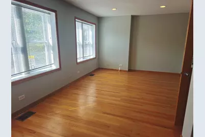 3043 N Ashland Avenue #2, Chicago, IL 60657 - Photo 4