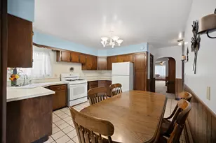 7753 W Elmgrove Dr, Elmwood Park, IL 60707 - Photo 8