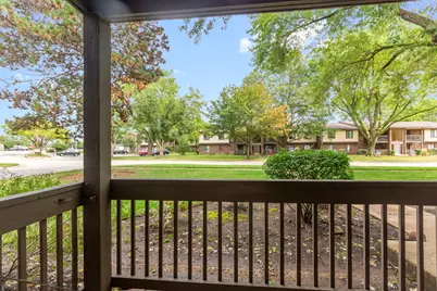 566 Somerset Lane #4, Crystal Lake, IL 60014 - Photo 22