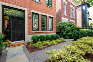 2237 W Lyndale St, Chicago, IL 60647 - Photo 1