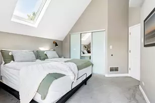 2237 W Lyndale St, Chicago, IL 60647 - Photo 22