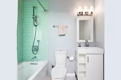2237 W Lyndale Street, Chicago, IL 60647 - Photo 28