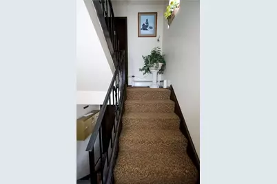 100 Yates Avenue #3S, Calumet City, IL 60409 - Photo 4