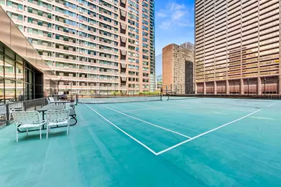 211 E Ohio Street #2902, Chicago, IL 60611 - Photo 32