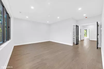 4708 Laurel Avenue, Glenview, IL 60025 - Photo 28