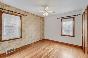 4134 W 58th St, Chicago, IL 60629 - Photo 10
