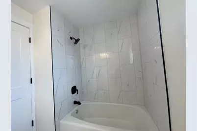 7925 Natchez Avenue, Burbank, IL 60459 - Photo 12