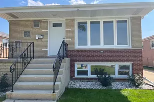7925 Natchez Ave, Burbank, IL 60459 - Photo 1