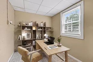 8619 S Morgan St, Chicago, IL 60620 - Photo 8
