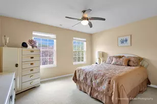 6096 Russell Dr, Hoffman Estates, IL 60192 - Photo 18